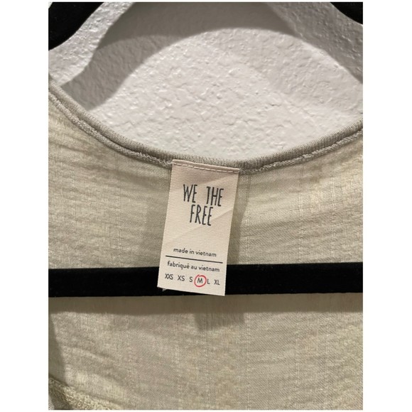 WE THE FREE Green Long Sleeve Relaxed Buttons Blouse - Picture 2 of 6